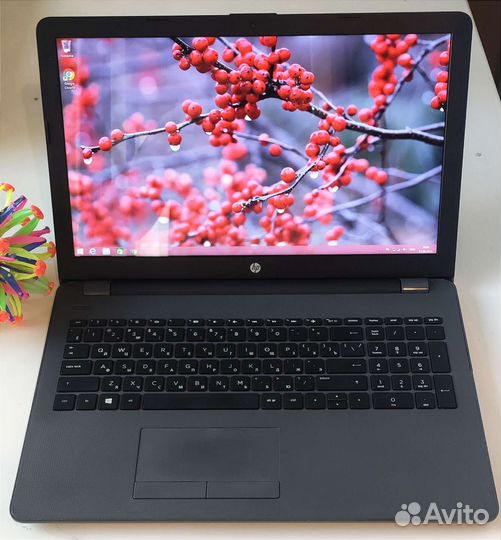 Ноутбук HP как новый/FullHD