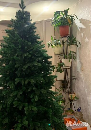 Искусственная елка литая 180 см Тюменскаяя