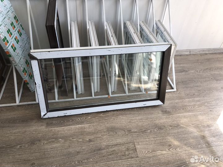 Пластиковое окно 1080мм 560мм