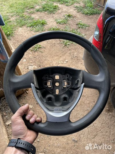 Руль priora 2