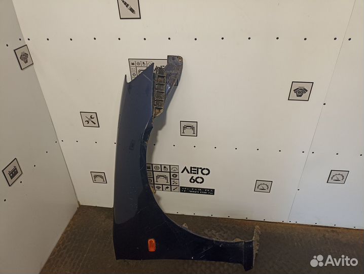 Крыло переднее правое для Honda Civic 2001-2005