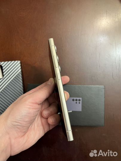 Samsung Galaxy S24 Ultra, 12/256 ГБ