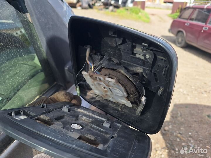 Зеркало правое nissan x-trail t31