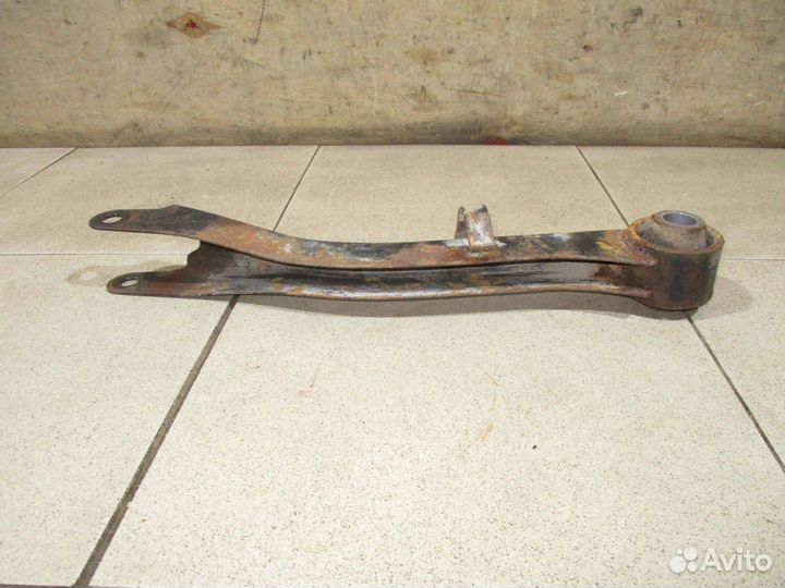 Рычаг задний продольный левый Subaru Forester 3
