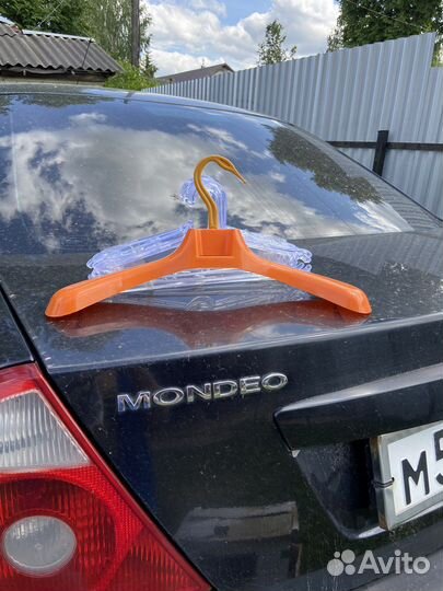 Вешалка для одежды (400 штук)