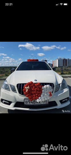 Украшение для свадебной машины