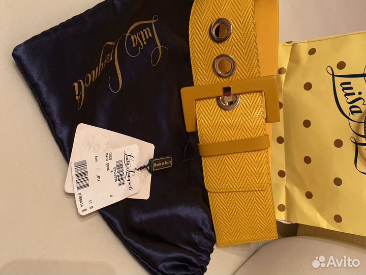 Ремень кожаный, сережки Luisa Spagnoli