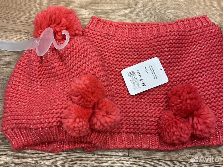 Новый комплект шапка и снуд (шарф) на девочку