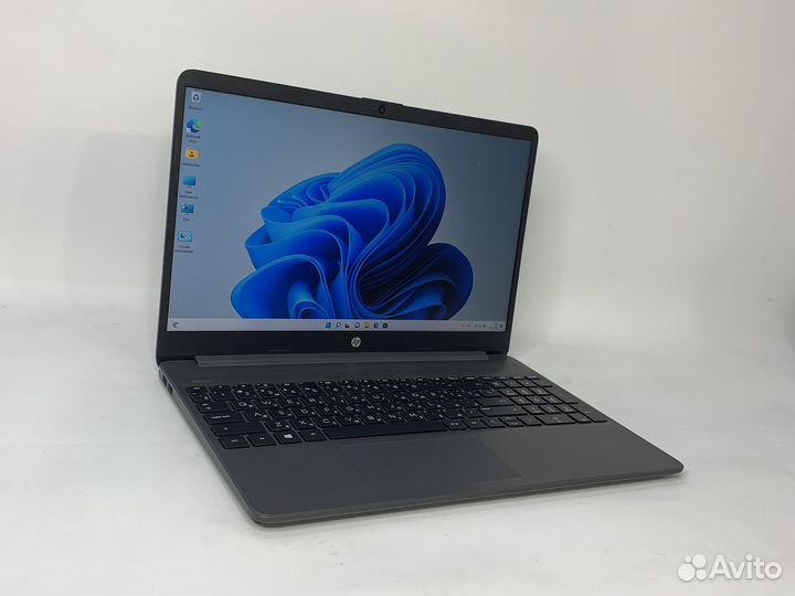 Ноутбук HP 15,6 IPS intel SSD