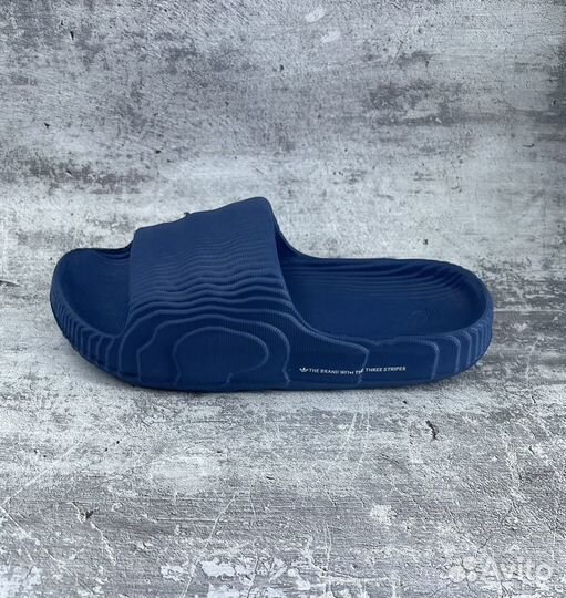 Тапочки Adidas Adilette (Оригинальное исполнение)