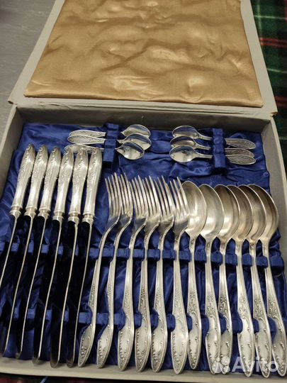 Набор столовой посуды на 6 персон