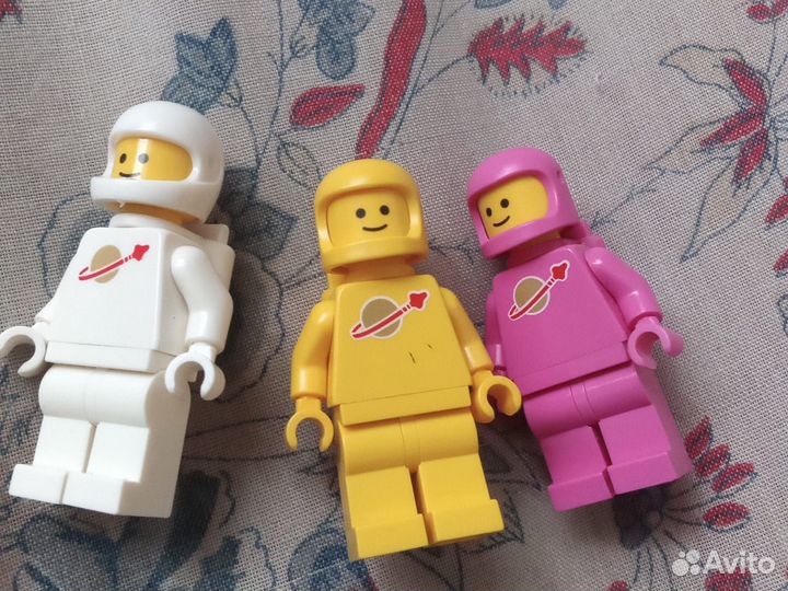 Lego космонавты minifigures