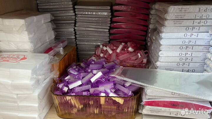 Пилки,бафики,щеточки и прочее, наборы для маникюра