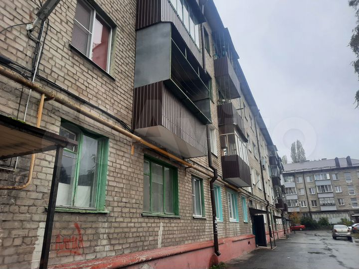 2-к. квартира, 42,7 м², 2/5 эт.