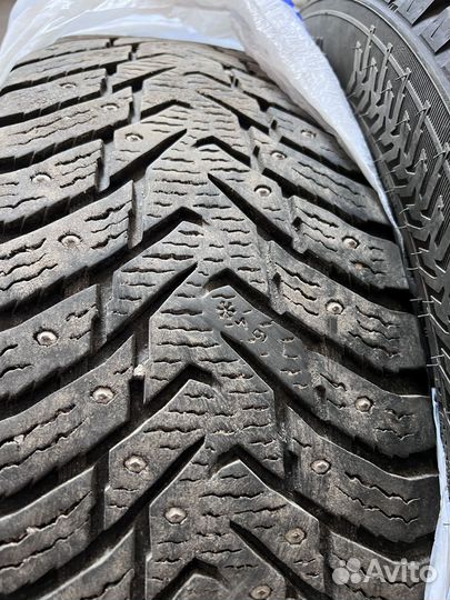 Nokian Tyres Hakkapeliitta 8 SUV 215/60 R17 100T