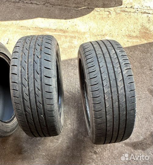 Bridgestone 613V 215/55 R17