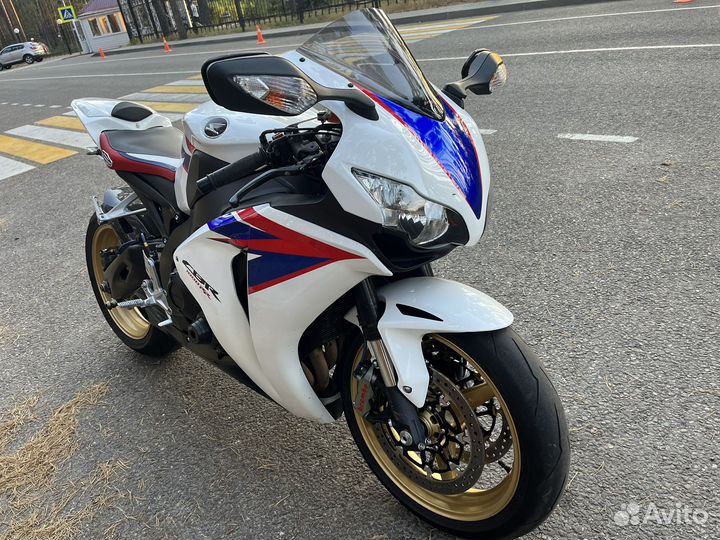Honda cbr 1000 rr