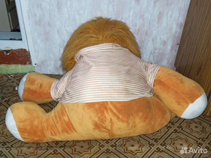 Большая мягкая игрушка Лев
