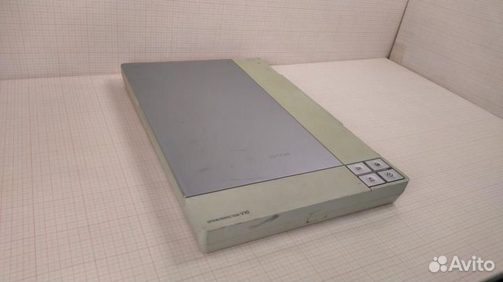 Сканер планшетный epson perfection V10, б/у