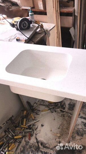 Столешница из искусственного камня