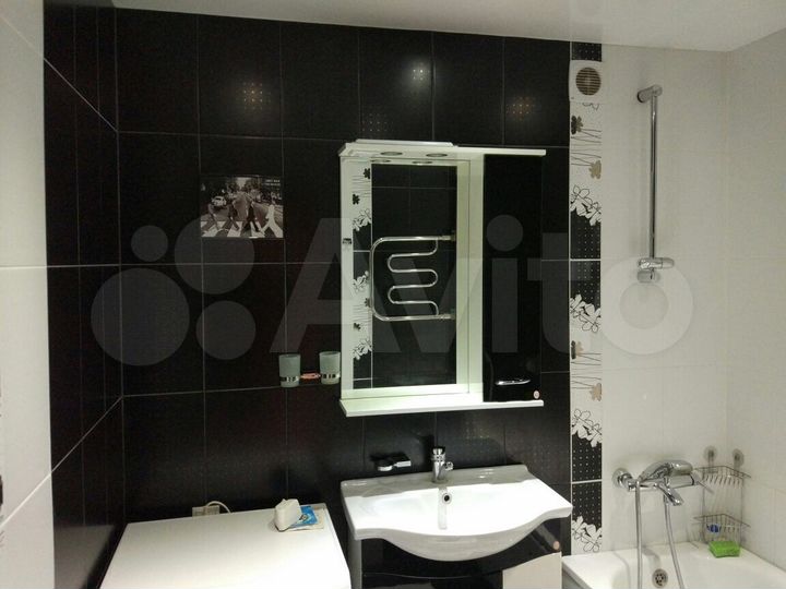 2-к. квартира, 57 м², 16/18 эт.