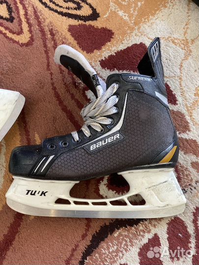 Хоккейные коньки bauer