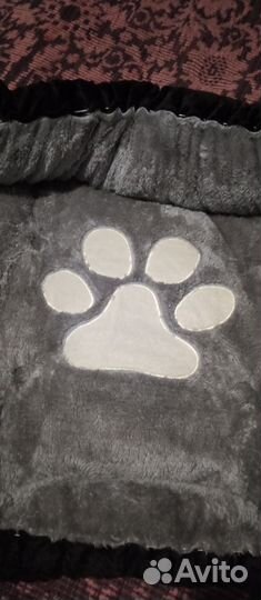 Лежанка для собак и кошек