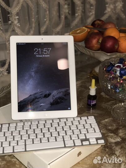 iPad 2 с клавиатурой