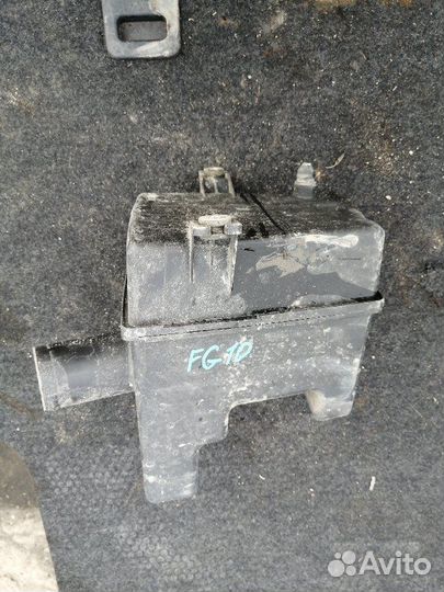 Абсорбер Nissan Bluebird FG10