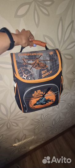 Школьный рюкзак