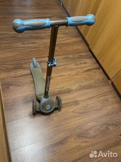 Самокат детский трехколесный globber scoo