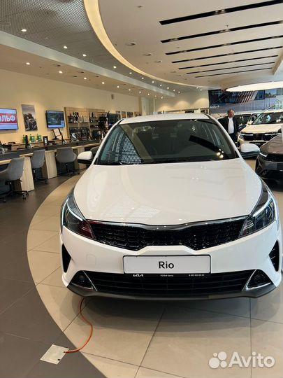 Kia Rio 1.6 AT, 2022