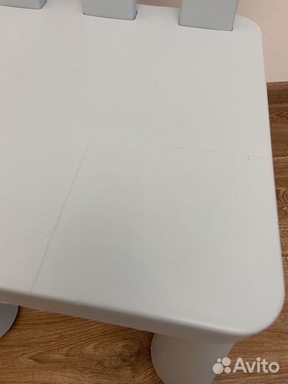 Стол со стульями IKEA