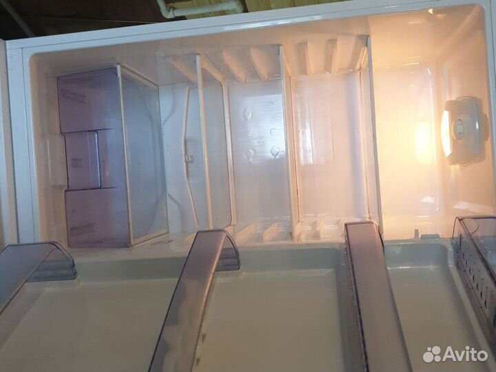 Холодильник beko