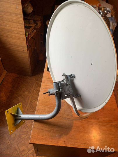 Антенна спутниковая и ресивер Триколор