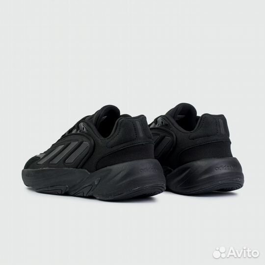 Кроссовки Adidas Ozelia Triple Black