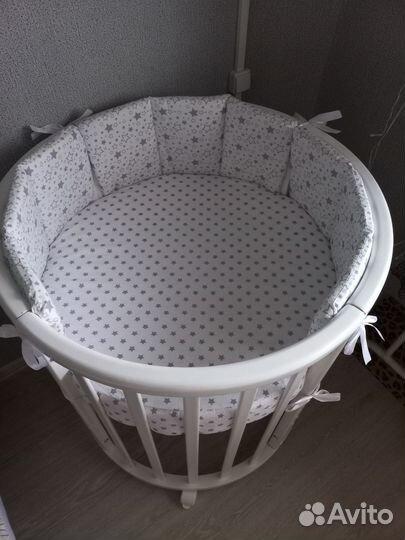 Детская кроватка