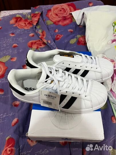 Кроссовки женские adidas superstar