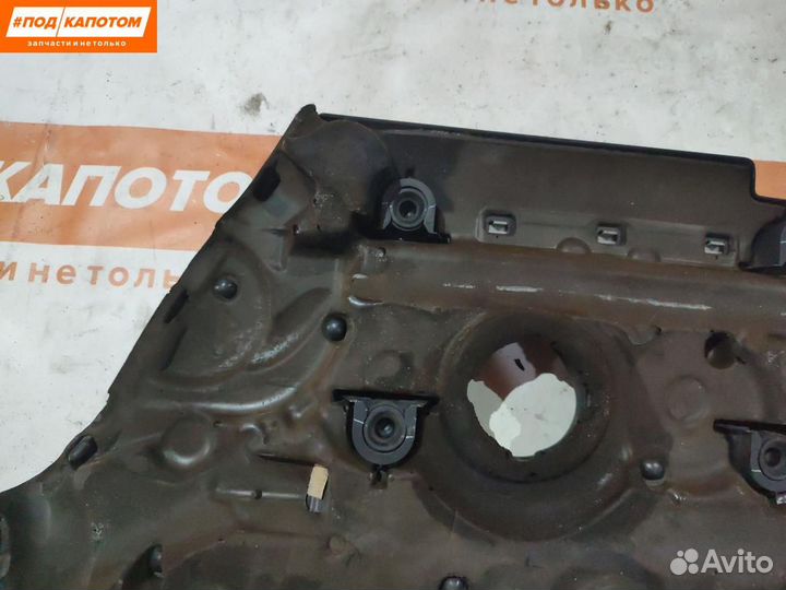 Декоративная крышка двигателя Volvo XC60 2010