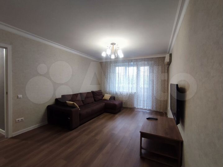 2-к. квартира, 60 м², 8/9 эт.