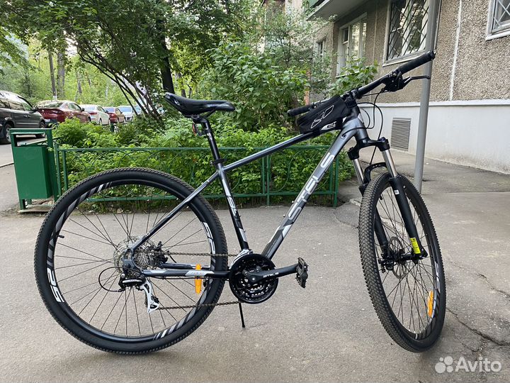 Горный велосипед Stels Navigator 950