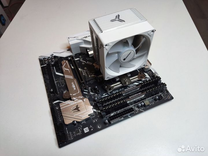 Комплект: Ryzen 5600, B550, 16Gb, кулер