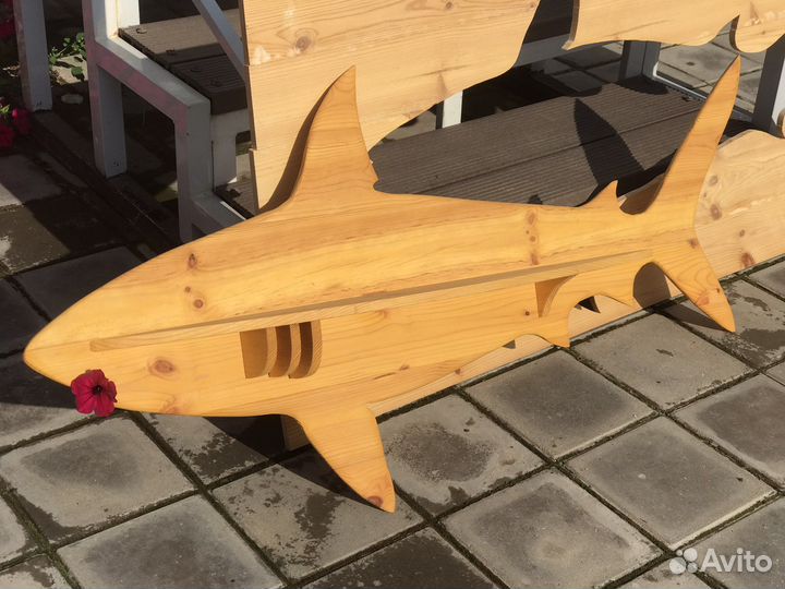 Акула деревянная панно