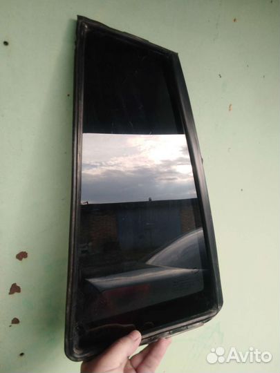 Стёкла задней левой двери Renault koleos