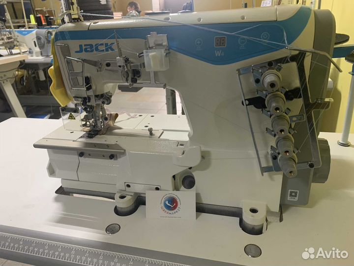 Распошивальная швейная машина Jack JK-W4