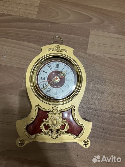 Часы янтарь настольные СССР