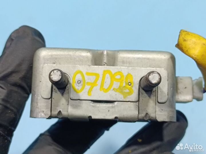 Датчик удара для Mitsubishi Lancer 9