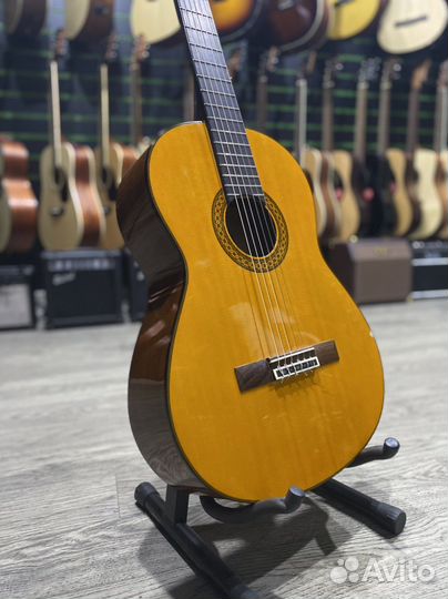 Yamaha C80 Классическая гитара (Новая)
