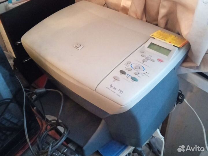 Принтер-сканер-копир hp pic 750 струйный