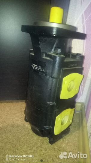 Гидравлический насос new holland